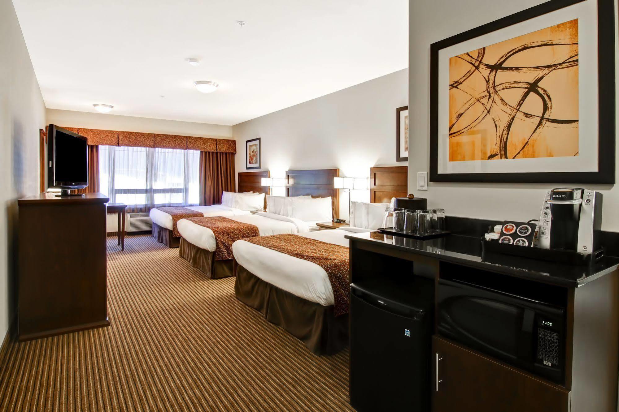 Canalta Hotel Tisdale Екстер'єр фото